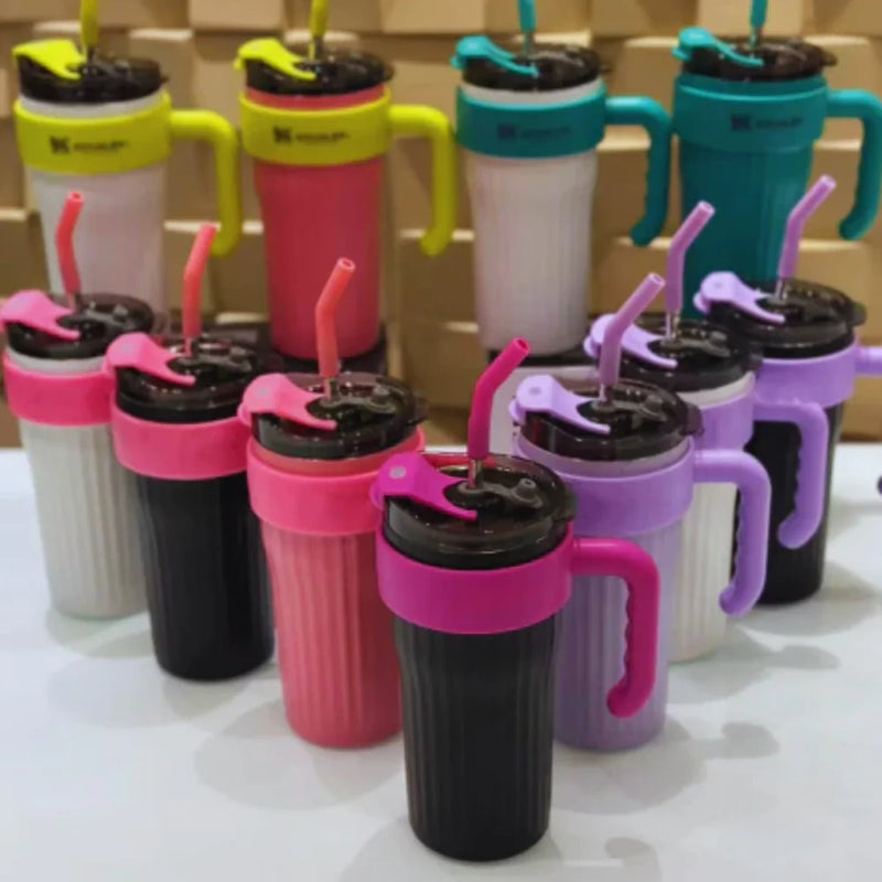 Copo Térmico 860ml com Alça, Canudo e Bico – Praticidade e Conforto em Cada Gole