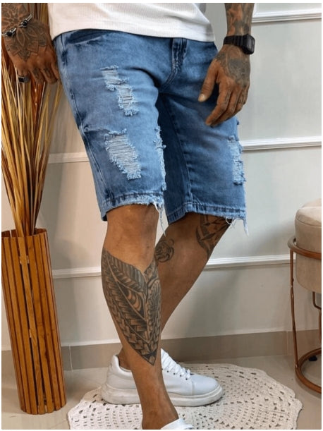Bermuda Jeans Masculina Rasgado 100% Algodão tamanho é pequeno. Compre um tamanho maior